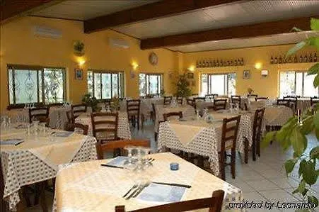 Hotel Etrusco Rio Marina 2*,